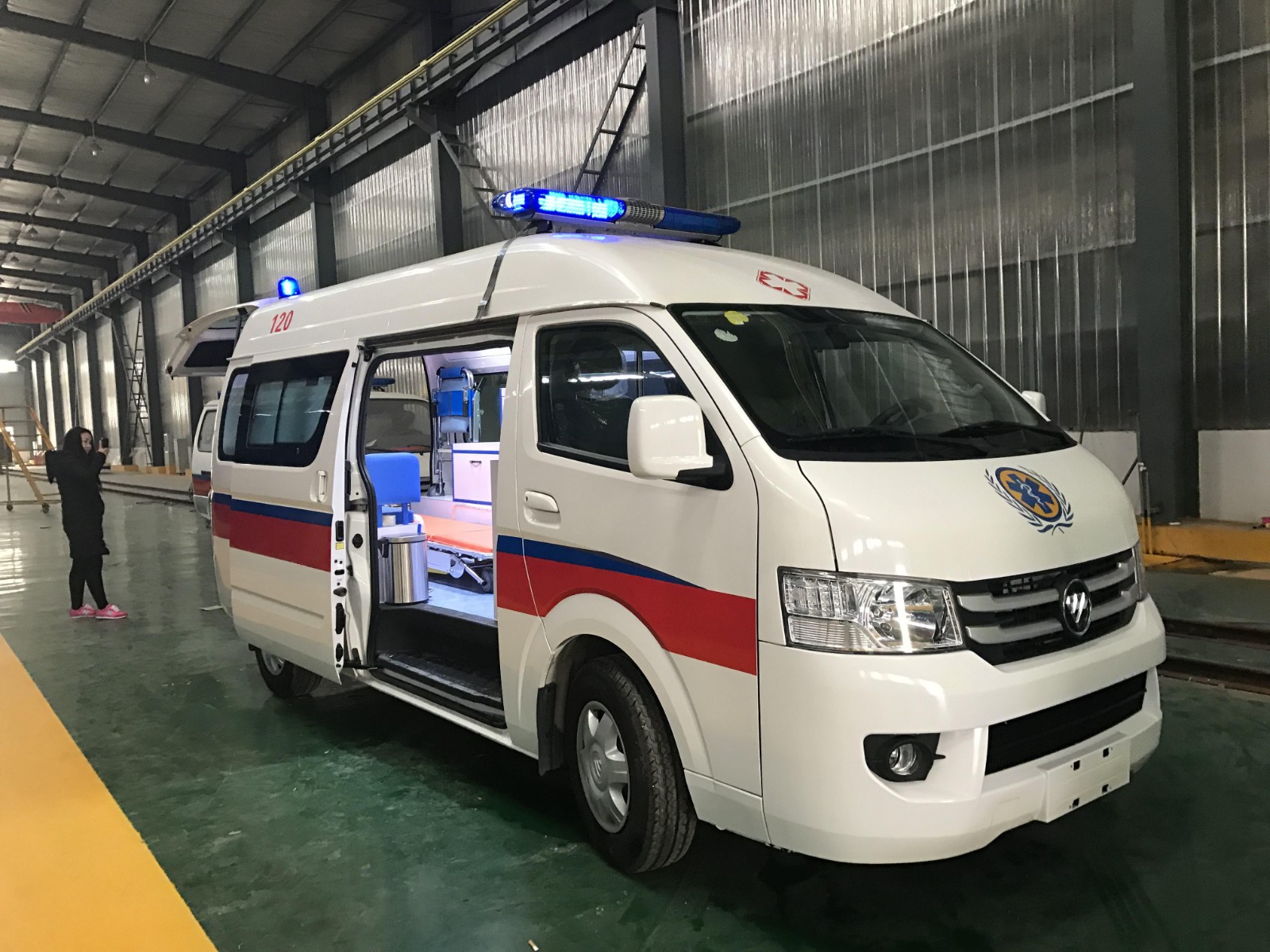 高密市救护车转院